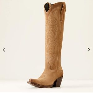 NWT Ariat Laramie stretch fit boots